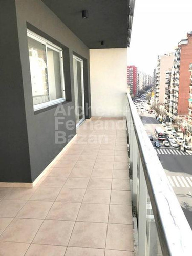 Departamento 3 Amb. En Venta Con Cochera En San Cristóbal - Av. Independencia 2800