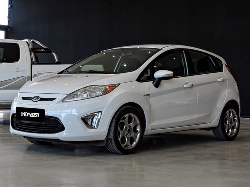 Imagen 4 de 15 de Ford Fiesta Kinetic Design 1.6 120cv Titanium 2013