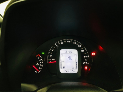 Imagem 7 de 12 de Strada Endurance Cs 1.4 2021