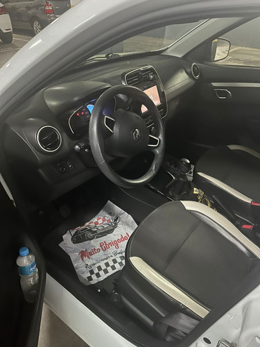 Renault Kwid 1.0 12v Intense Sce 5p