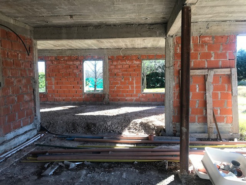 Preciosa Residencia A 50% A Construir
