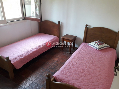 Casa En Zona De Cantegril - Ref: 6261