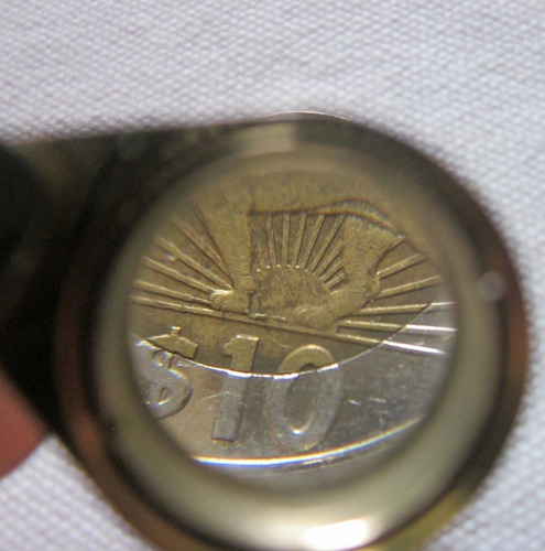 Moneda Uruguay 10 Pesos 2011 Error (Usado)