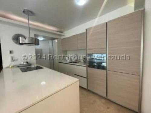 #24-22922 Espectacular Apartamento En Campo Alegre