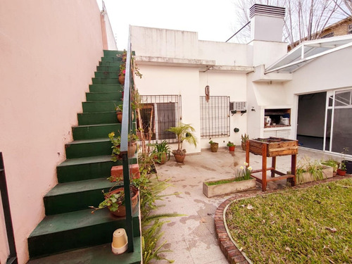 Casa En Impecable Estado Apta Credito
