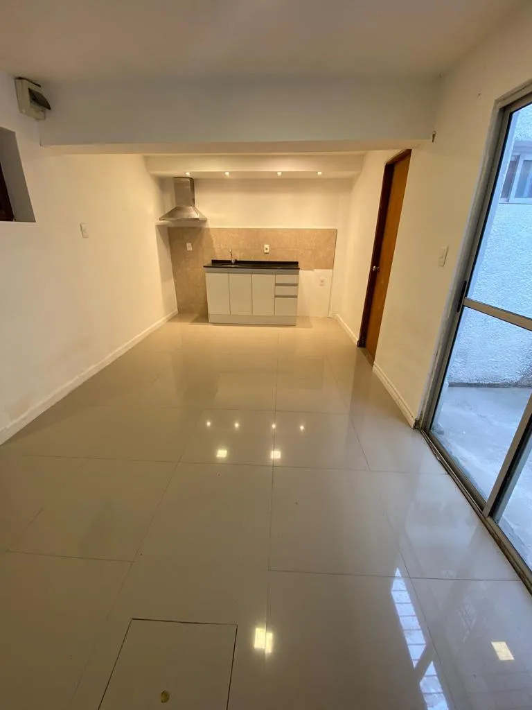 Alquiler Apartamento Dos Dormitorios Y Dos Patios En La Figurita · Foto 2
