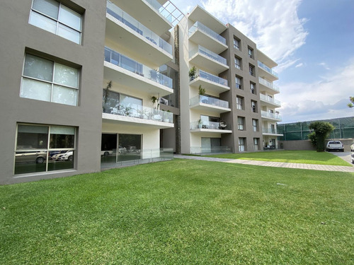Departamento En Poblado Acapatzingo, Cuernavaca, Morelos Caen-490-de