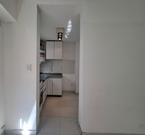 Departamento En Venta - 1 Dormitorio 1 Baño - Ramos Mejía