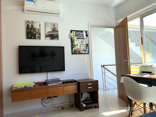 Imagen 20 de 30 de Triplex 5 Amb Con Terraza Y Patio Propio - Olivos