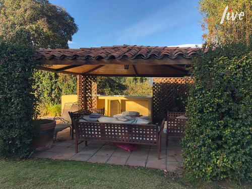Vendo Casa Chilena Club De Golf Las Brisas De Chicureo