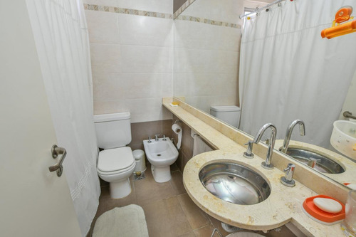 Imagen 23 de 27 de Departamento 3 Dormitorios En Venta Duplex Con Cochera En El Centro De Rosario