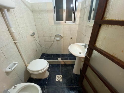 Apartamento En Alquiler Cordon / Parque Rodo 1 Dormitorio Con Balcon