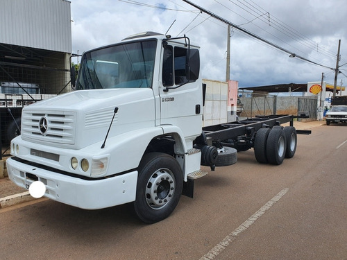 Mercedes-benz 1620