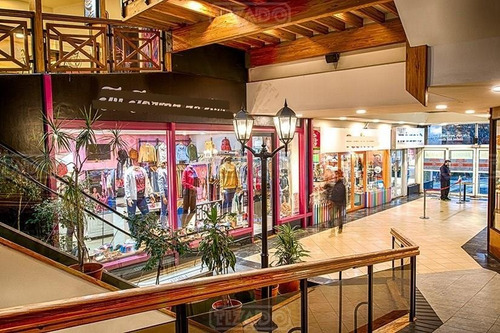 Imagen 8 de 18 de Local Shopping Patagonia En Alquiler Ubicado En Centro De Bariloche, Bariloche, Patagonia