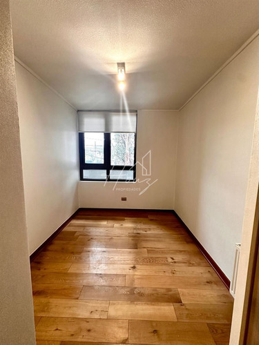 Excelente Y Amplio Dpto. En Arriendo En Jardín Del Este - 4d