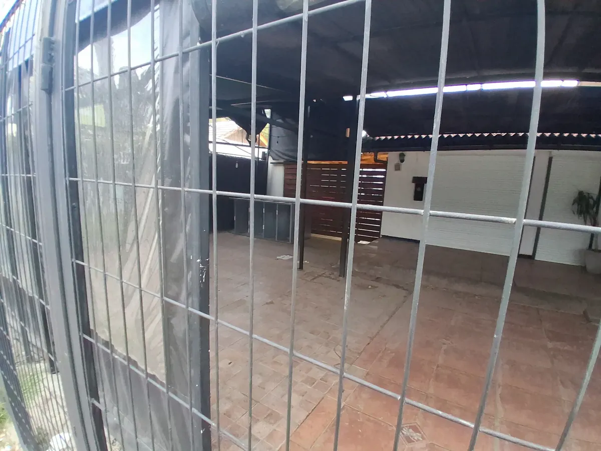 Imagen 4 de 11 de Casa Av Ossa Salida Vespucio Oriente