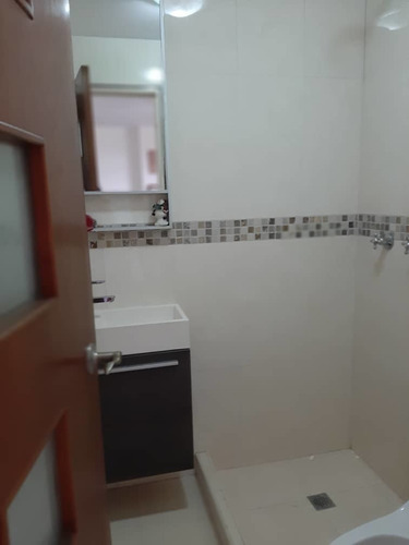 Imagen 3 de 14 de Edf Oasis Sabana Grande Apartamento En Venta Precio 38.000