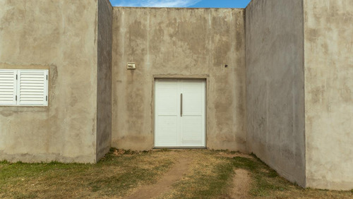 Imagen 8 de 13 de Casa Amplia A La Venta En Libertad Oeste Al 500, Lobos