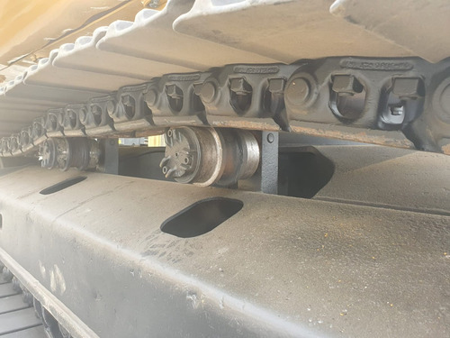 Escavadeira Caterpillar 320c 2004