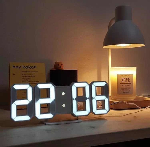 Reloj de mesa digital Art Home TS-S60 color blanco