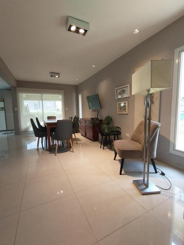 Hermosa Casa En Country Pinar Ii