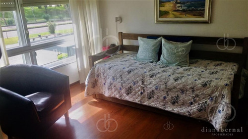 Imagen 6 de 15 de Punta Del Este, Apartamento Con Excelente Orientación.