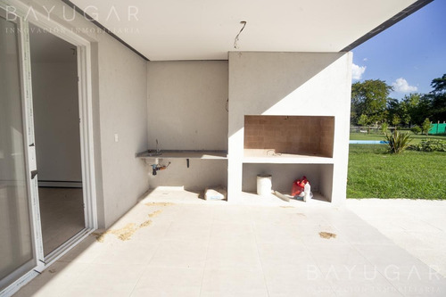 Venta - Casa En Los Alcanfores - Bayugar Negocios Inmobiliarios