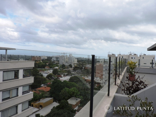 Pent House En Maldonado- Ref: 56
