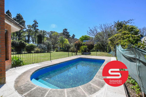 Casa Venta Barrio Fisherton 4 Dormitorios Jardín Piscina Cochera