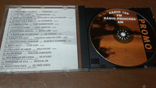 Cd 105 Fm A Rádio S J Francisco Beltrão- Pr- Enviando Normal (Usado)