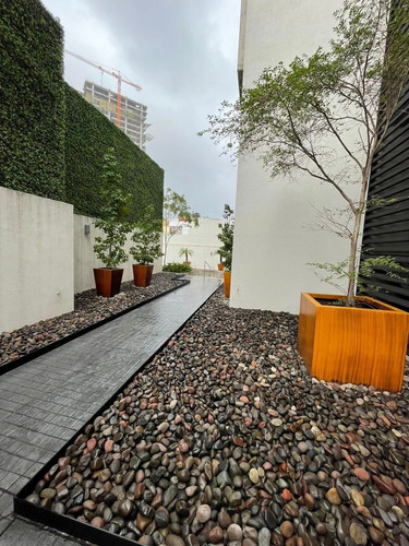 Imagen 5 de 26 de Departamento En Venta En Punto Dos En Plaza Del Sol.