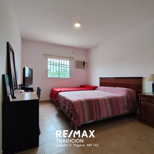 Venta Casa 3 Dorm. - Carlos Gardel 365, Rcia.