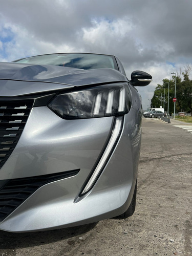 Peugeot 208 1.6 Style Tiptronic