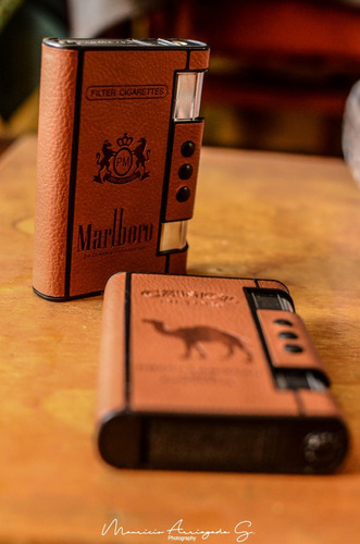 Cigarrera Personalizable Ecocuero Con Encendedor