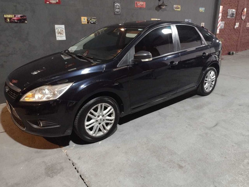 Ford Focus Ghia