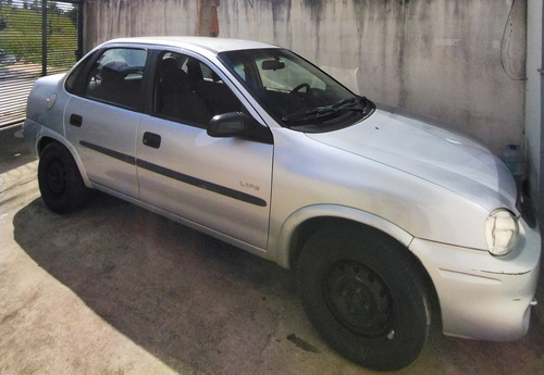 Chevrolet Corsa Classic 1.0 Life Flex Power 4p 77 hp