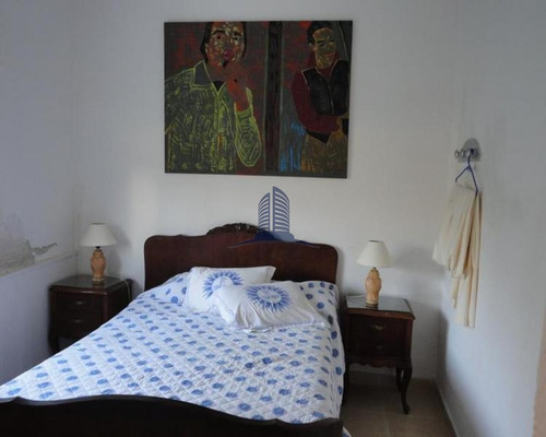 Venta Y Alquiler Temporario De Gran Casa En Pinares A 1 Cuadra De La Playa- Ref: 1499