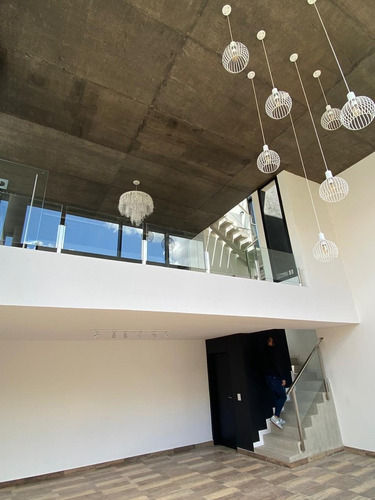 Imagen 7 de 10 de Departamento En Venta En Canning.