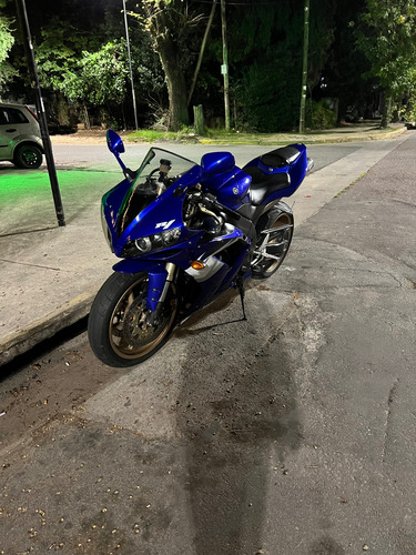 Yamaha R1 2006 Impecable