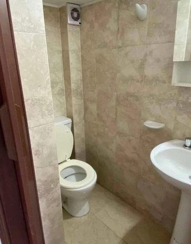 Imagen 8 de 14 de Casa Triplex En Moreno