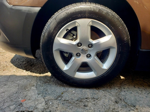 Imagen 13 de 13 de Peugeot Partner Tepee 2014 1.6 Outdoor Mt