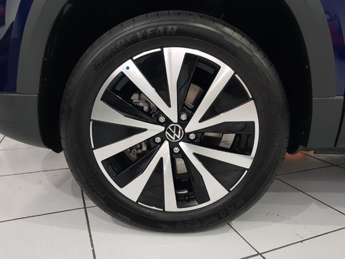 Imagem 10 de 15 de Volkswagen Taos Highline 1.4 250 Tsi 2022 0km Pronta Entrega