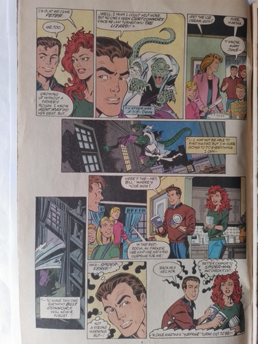 Hq The Amazing Spider-man 30 Th Anniversary Com Pôster Rara (Usado)