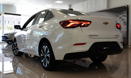 Chevrolet Onix plus 1.0 Turbo Premier At