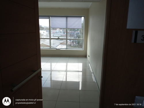 Arriendo Oficina Maipú, Metro Santiago Bueras