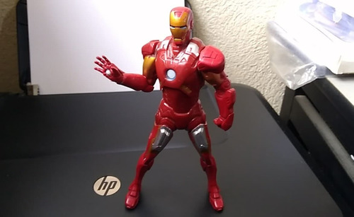 2011 Hasbro Marvel Mighty Battlers Iron Man Figure 15.5 Cms