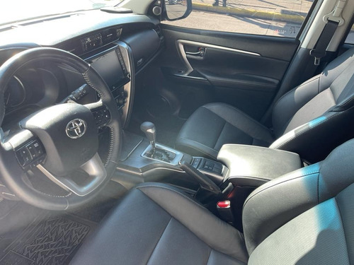 Imagen 7 de 11 de Toyota Sw4 Srx At 2.8 7a