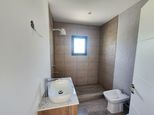 Casa 5 Ambientes En Venta Barrio San Pablo Pilar