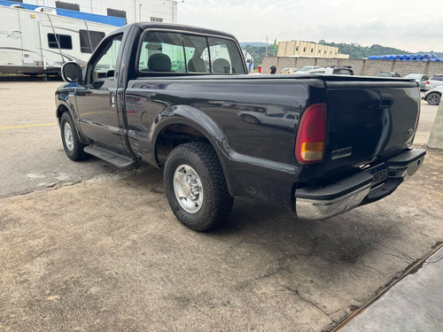 Ford F250 Xlt L - 2004