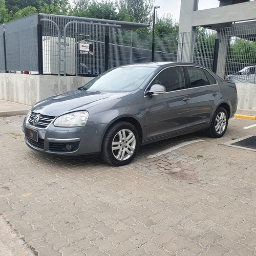 Volkswagen Vento 1.9 I Advance 2010